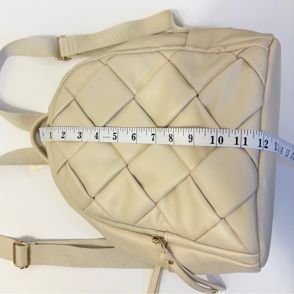 Urban Expressions Cream Quilted Backpack - Picture 11 of 13